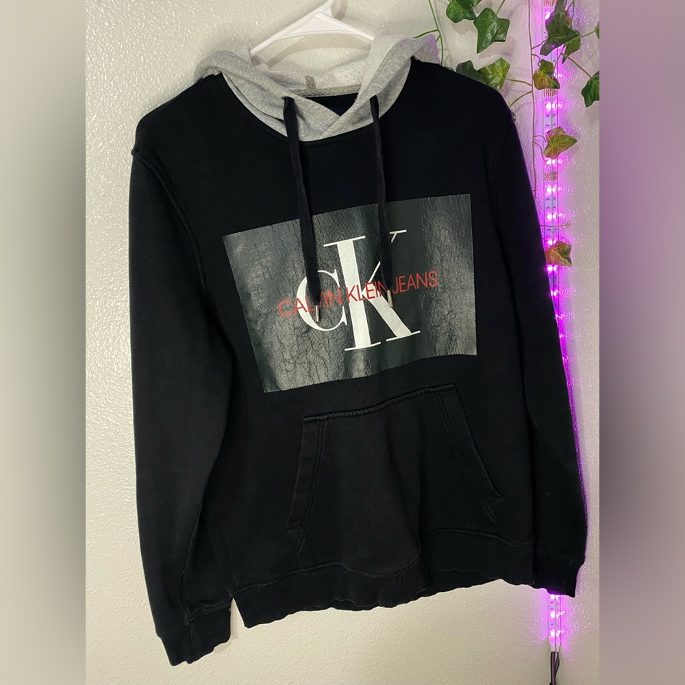 Calvin Klein Black Sweatshirt & Grey Hoodie with Graphic